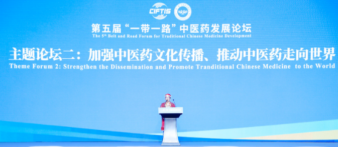 “貴州苗十三”創始人、傳承人鄭修菊女士